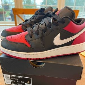 Nike Air Jordan 1 Low GS. 5.5 youth size. Worn one time. Like new condition.